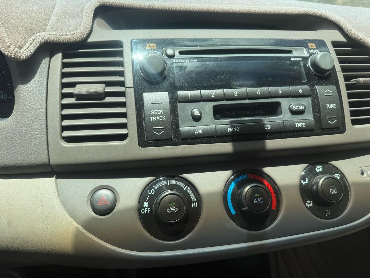 Toyota Camry LE V6 2004