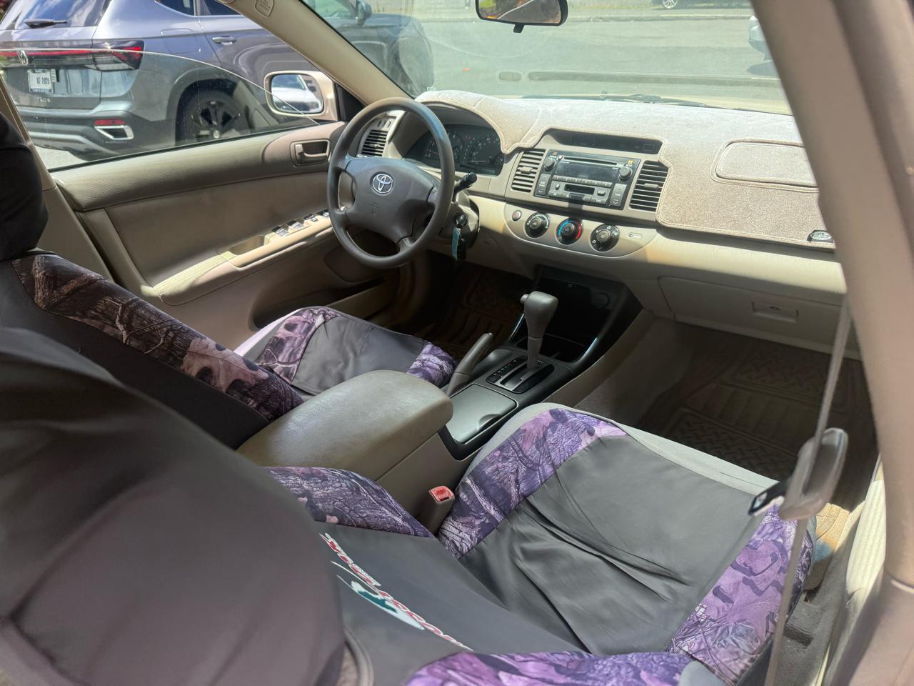 Toyota Camry LE V6 2004