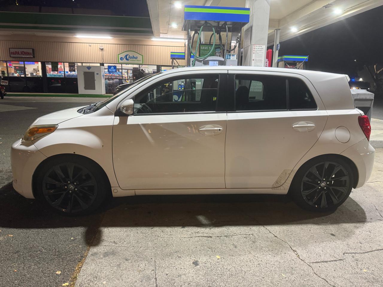 Scion xD 5-Door 2010