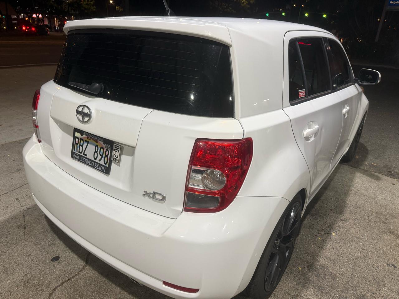 Scion xD 5-Door 2010