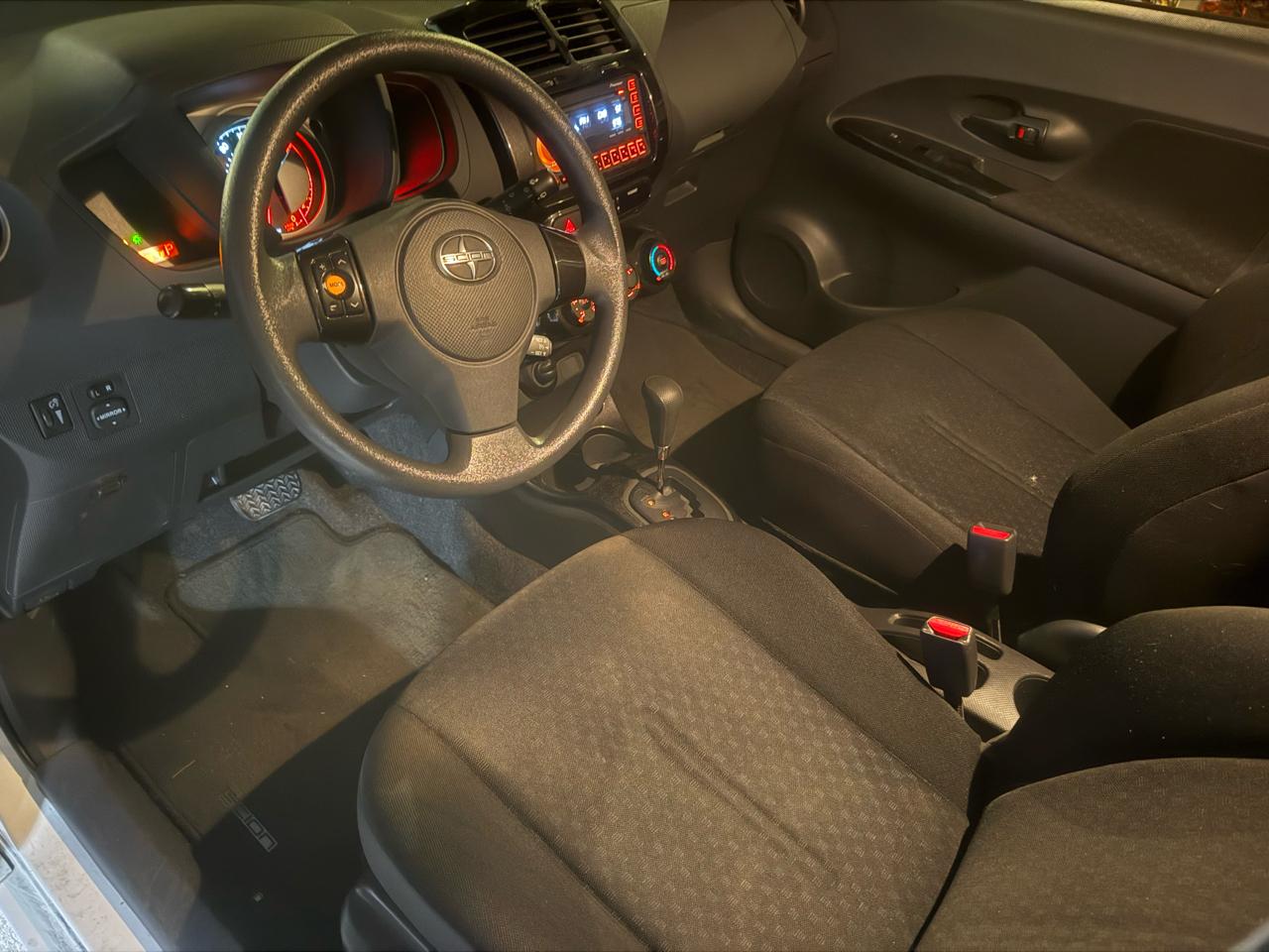 Scion xD 5-Door 2010