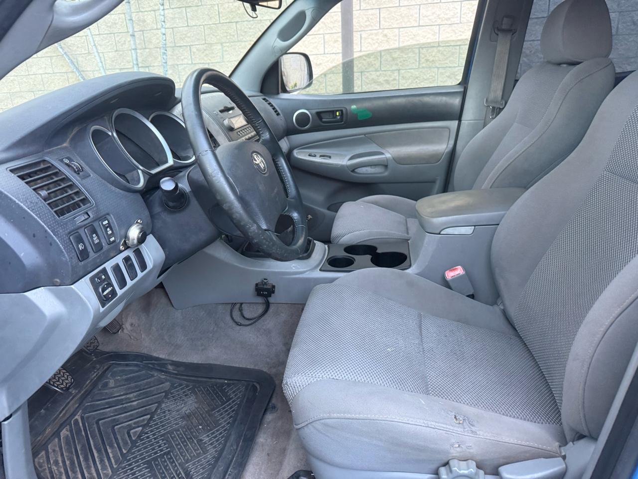 Toyota Tacoma Double Cab V6 4WD 2006