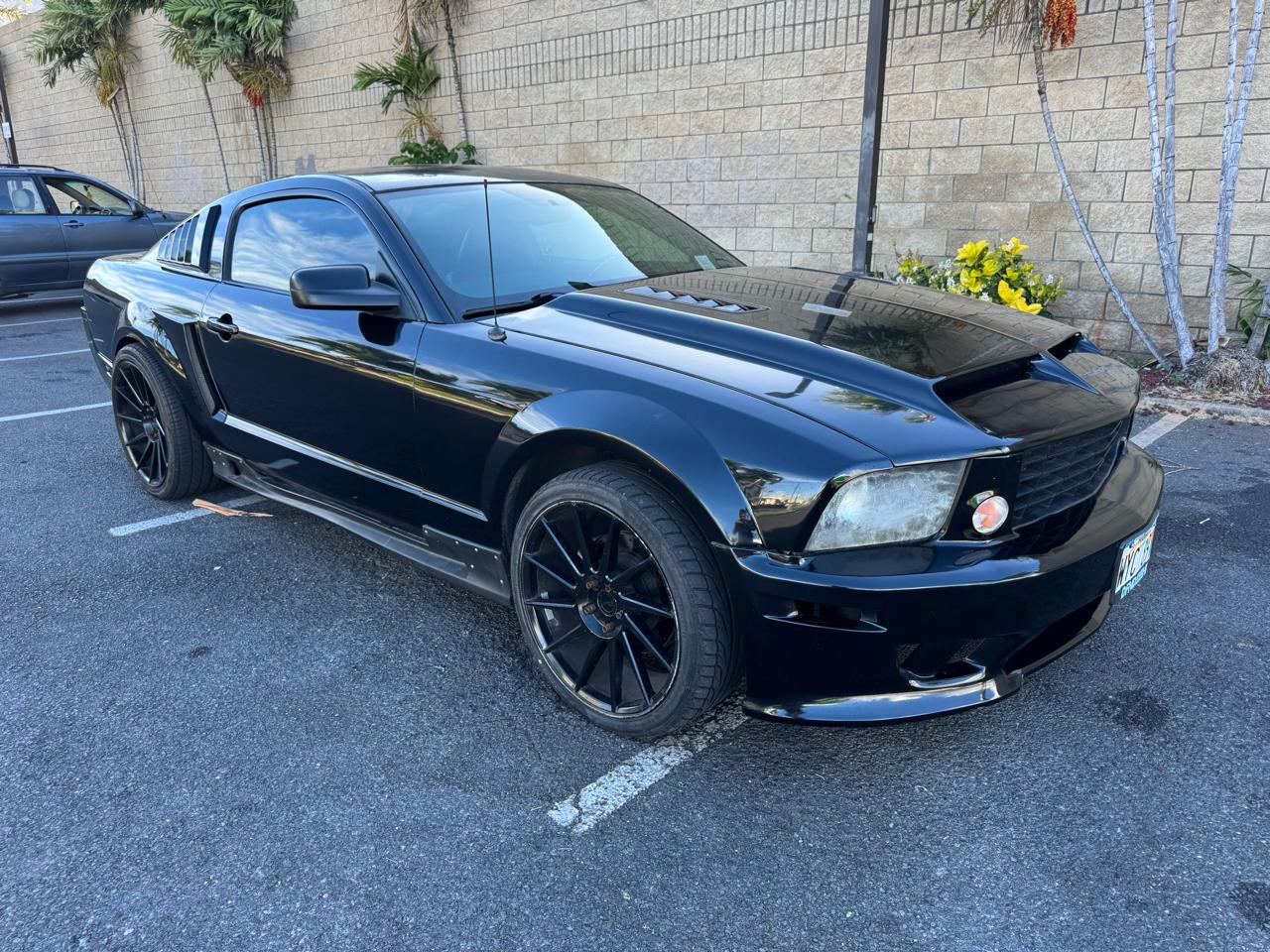 Ford Mustang GT Deluxe Coupe 2007