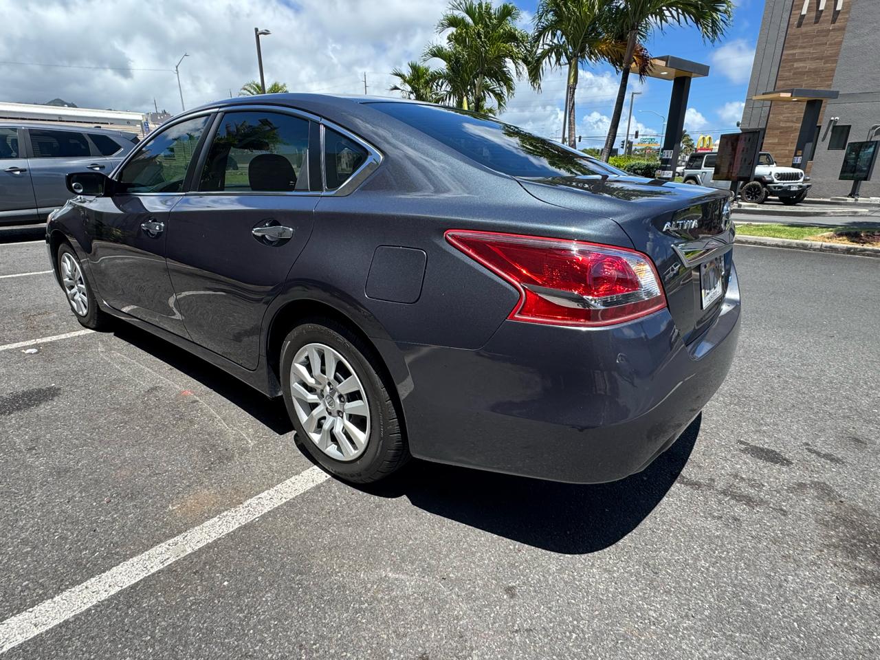 Nissan Altima 2.5 S 2013