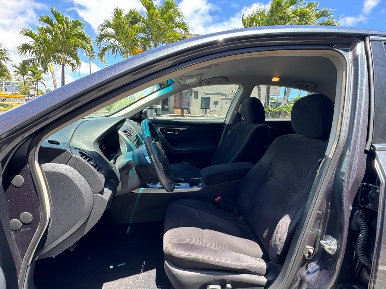 Nissan Altima 2.5 S 2013