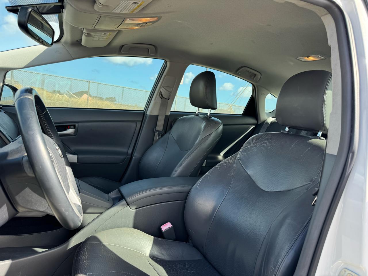 Toyota Prius Prius V 2010