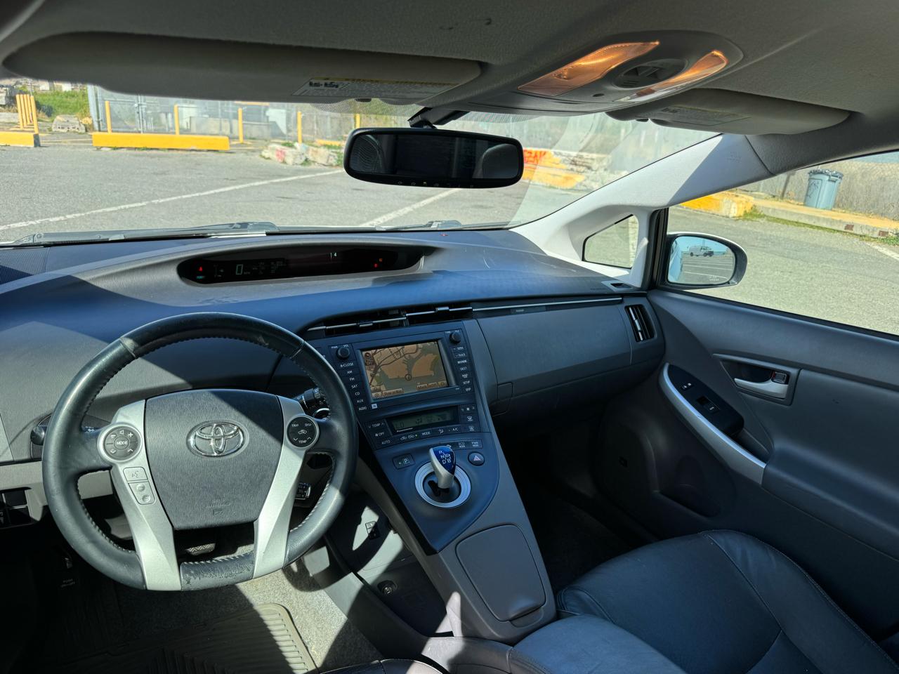 Toyota Prius Prius V 2010