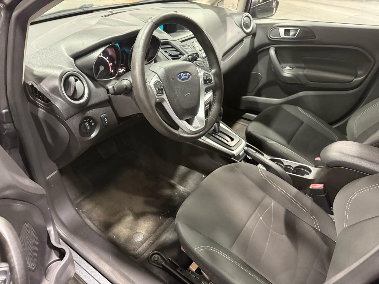 Ford Fiesta SE Sedan 2016