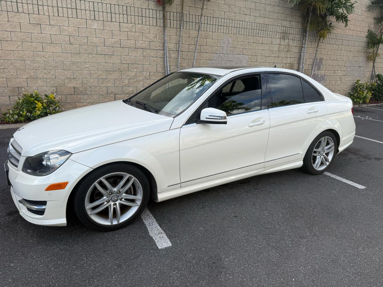 Mercedes-Benz C-Class 4dr Sdn Sport 1.8L Auto 2013