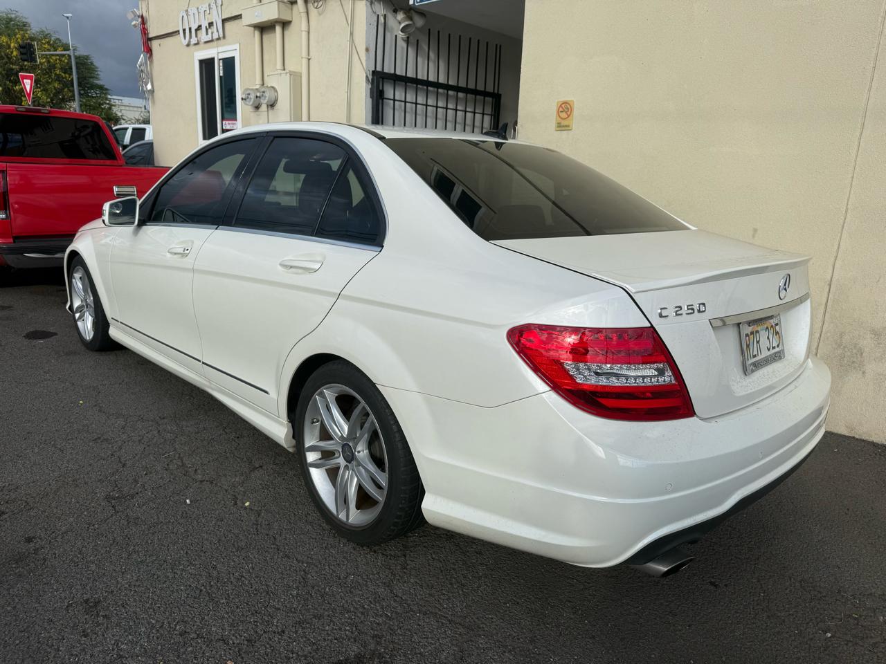 Mercedes-Benz C-Class 4dr Sdn Sport 1.8L Auto 2013