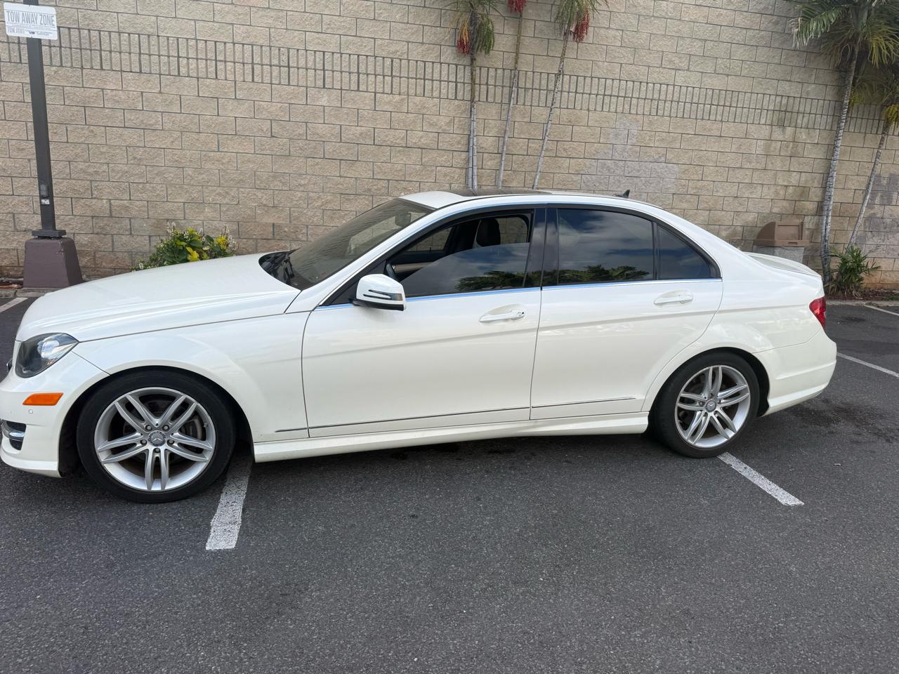 Mercedes-Benz C-Class 4dr Sdn Sport 1.8L Auto 2013