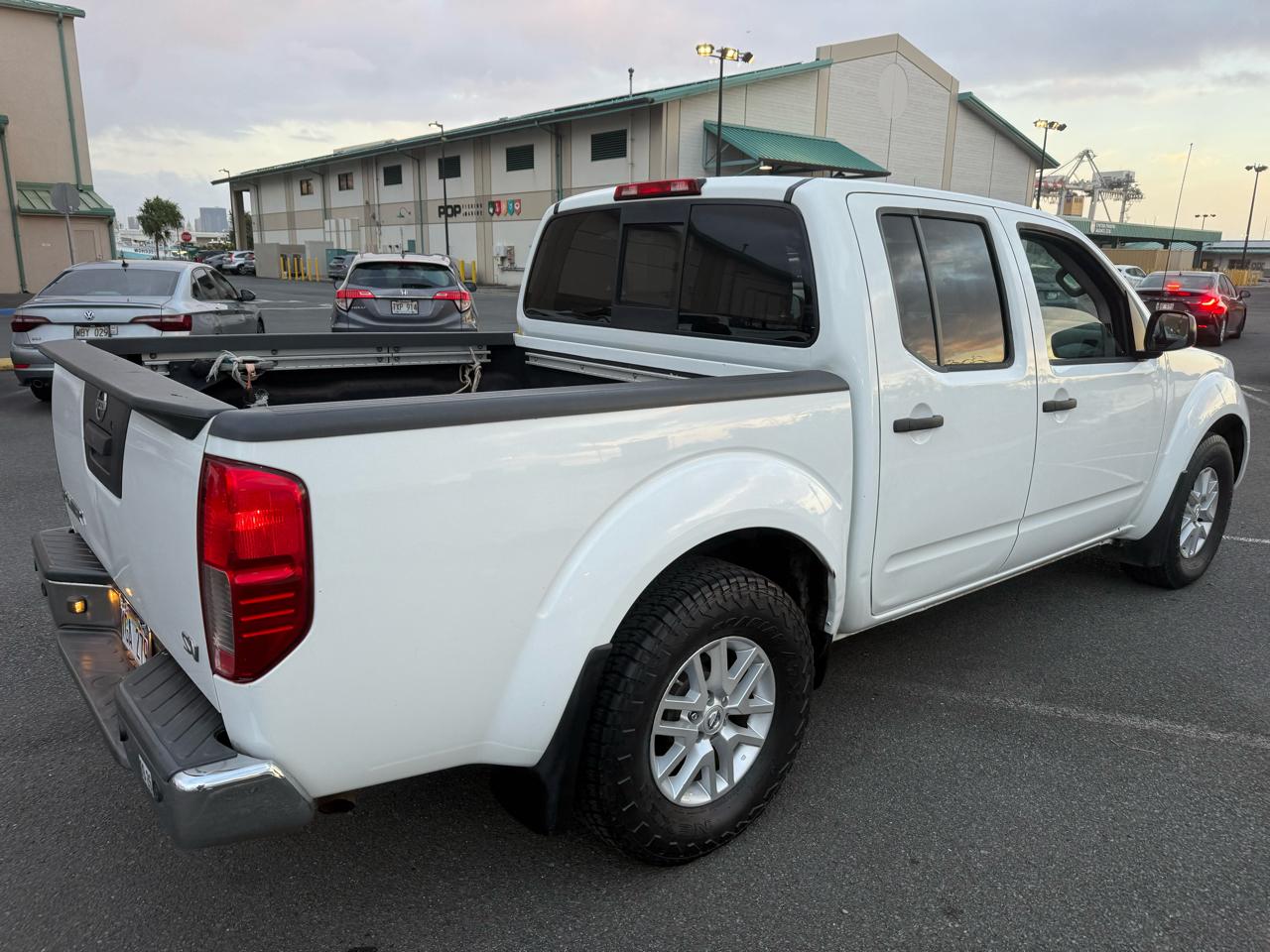 Nissan Frontier Crew Cab 4x2 SV 2018