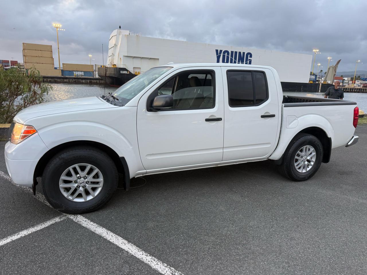 Nissan Frontier Crew Cab 4x2 SV 2018