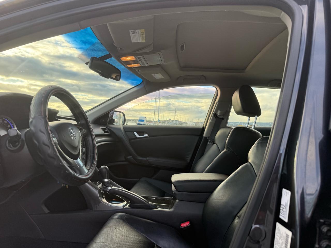 Acura TSX 5-Spd AT 2012