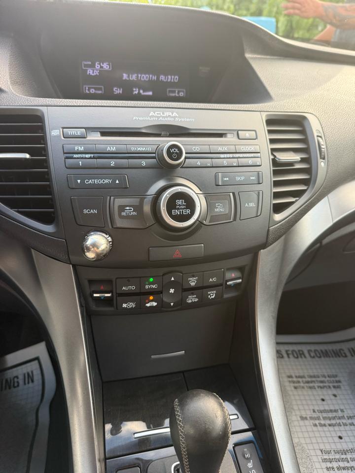 Acura TSX 5-Spd AT 2012