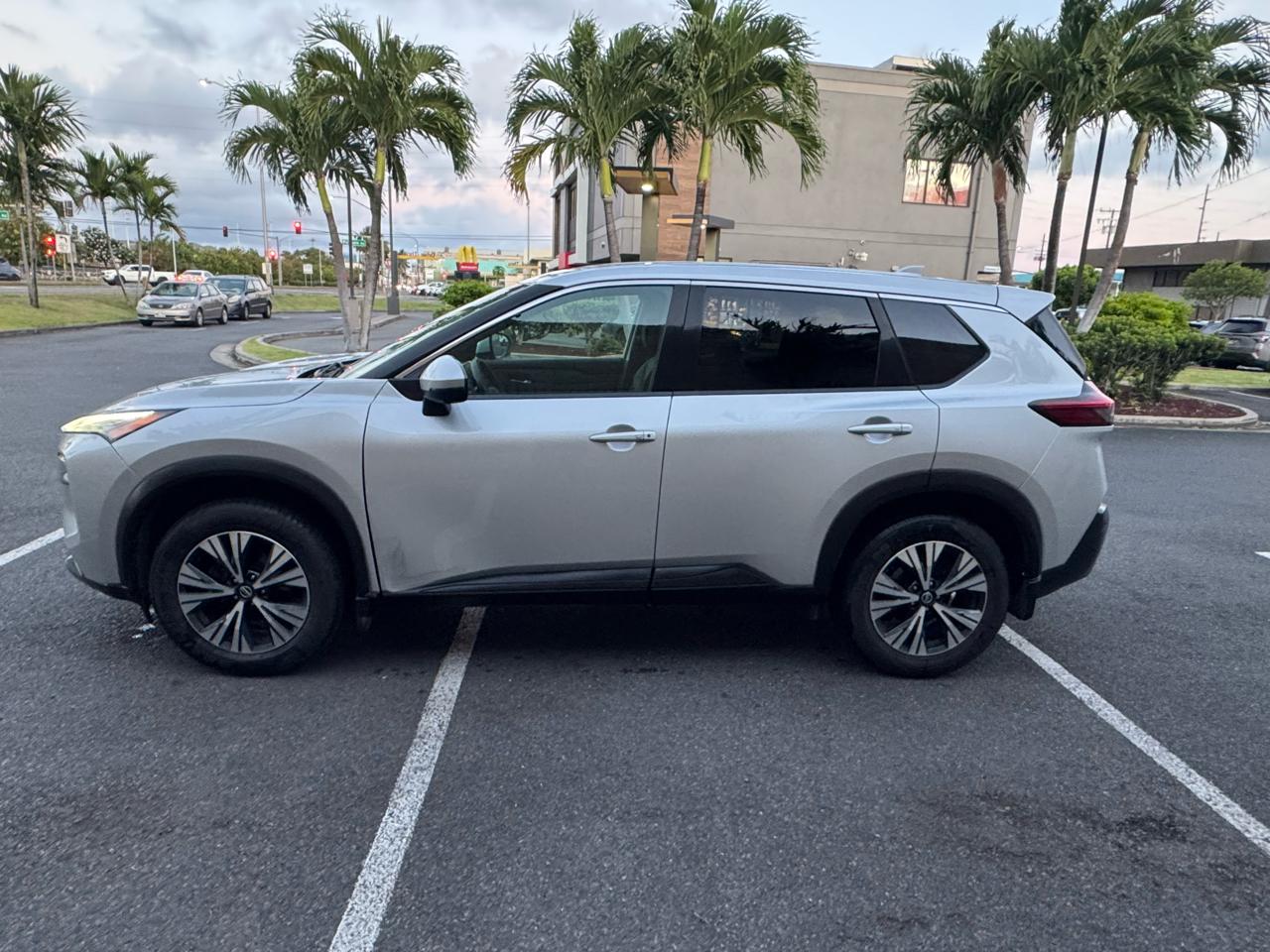 Nissan Rogue SV 2021