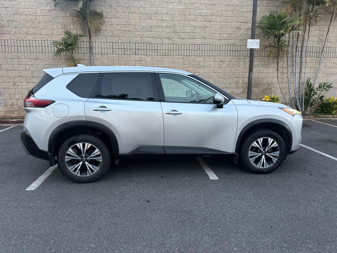 Nissan Rogue SV 2021