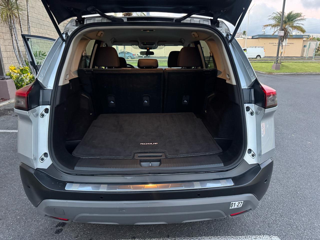Nissan Rogue SV 2021