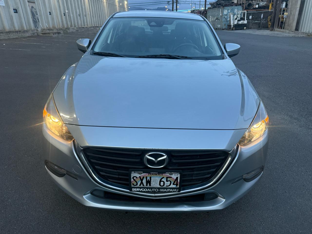Mazda MAZDA3 i Touring AT 4-Door 2017
