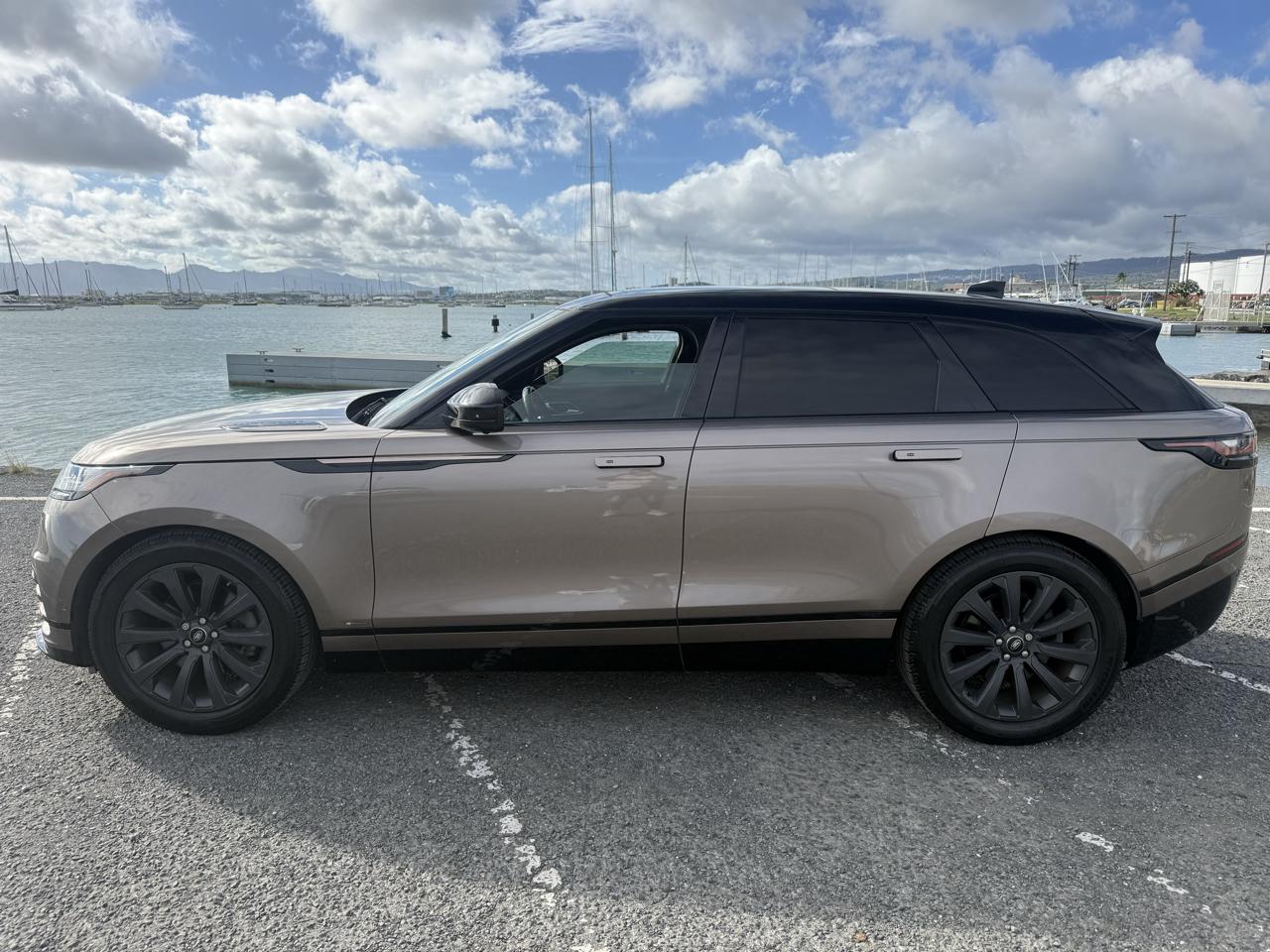 Land Rover Range Rover Velar R-Dynamic SE 2018