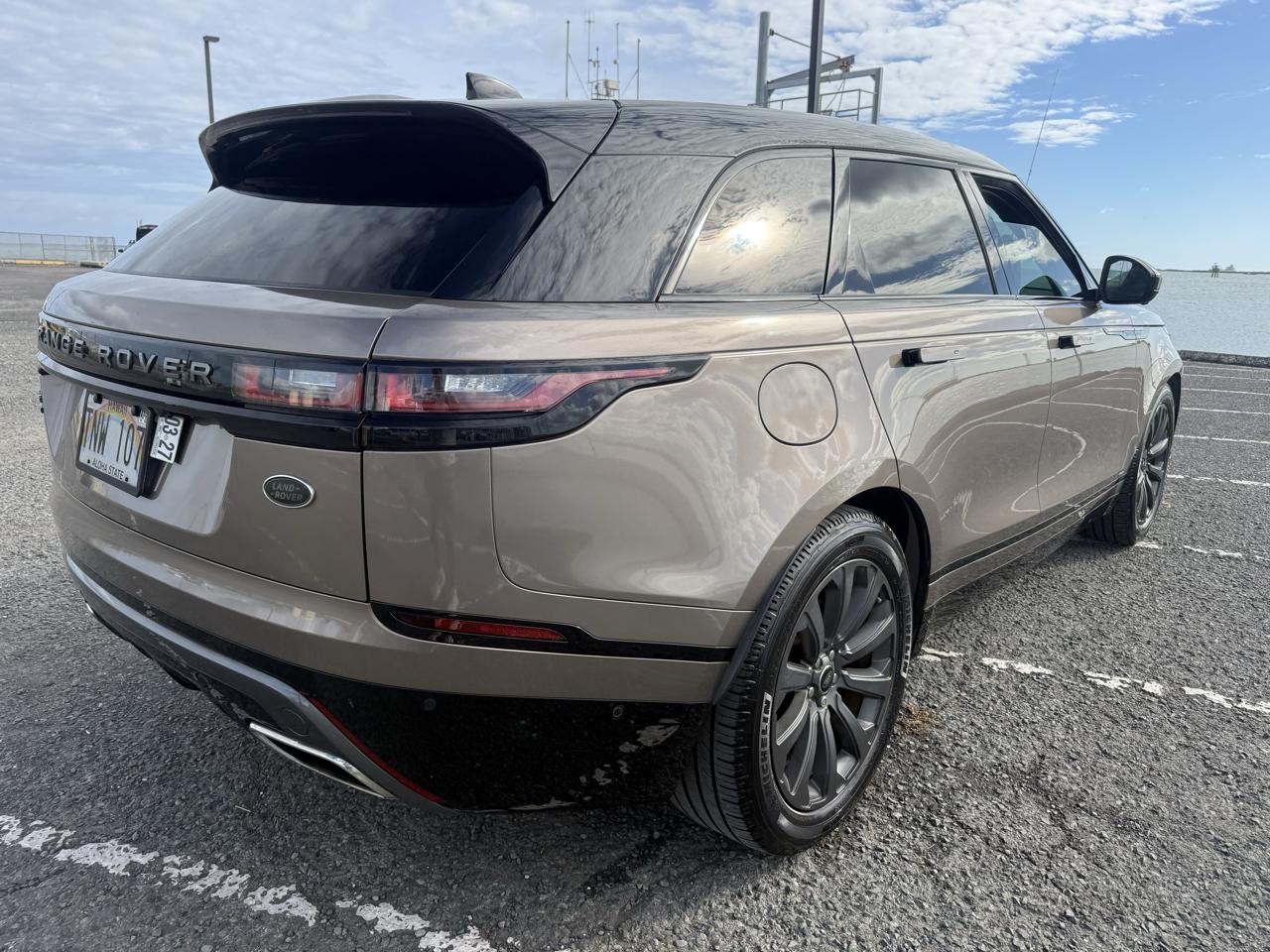 Land Rover Range Rover Velar R-Dynamic SE 2018