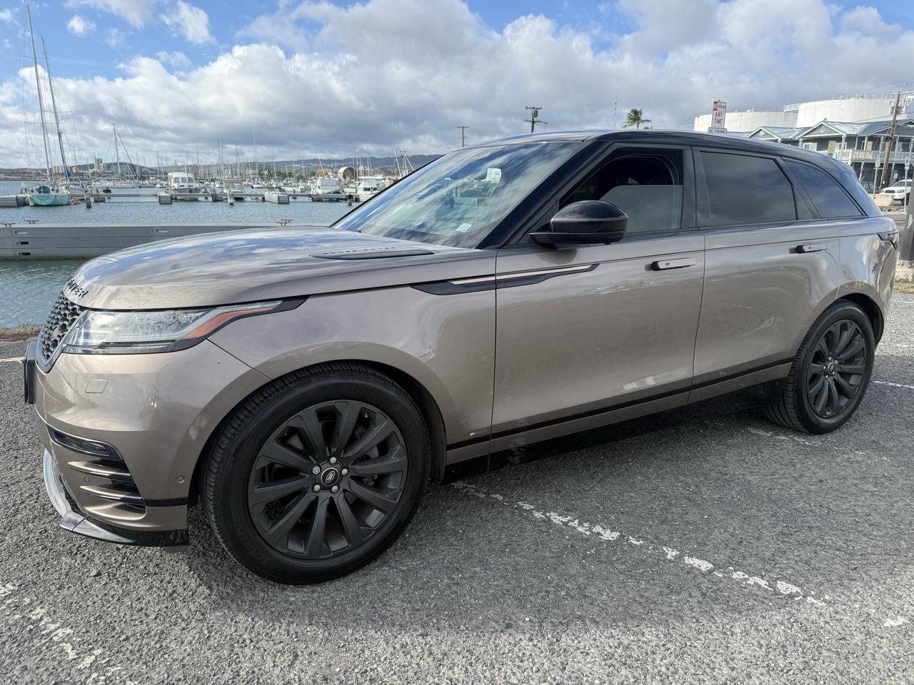Land Rover Range Rover Velar R-Dynamic SE 2018
