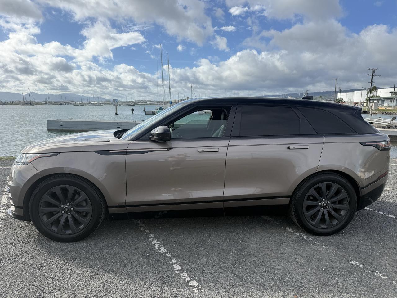 Land Rover Range Rover Velar R-Dynamic SE 2018