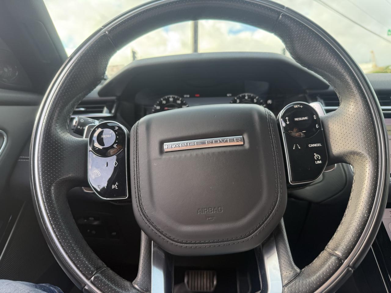 Land Rover Range Rover Velar R-Dynamic SE 2018