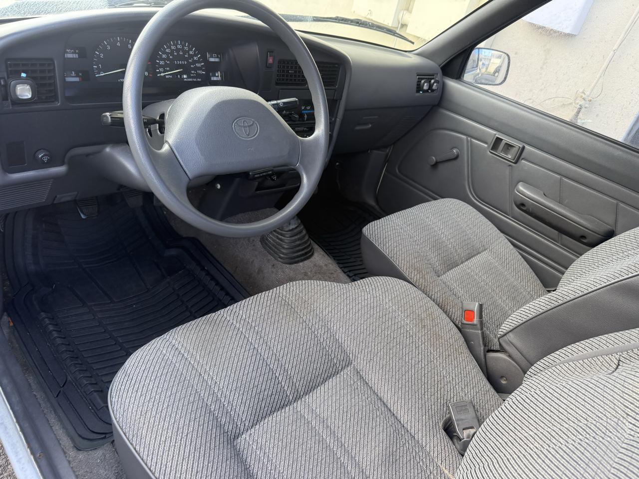 Toyota Pickup DLX V6 Xtracab 2WD 1994