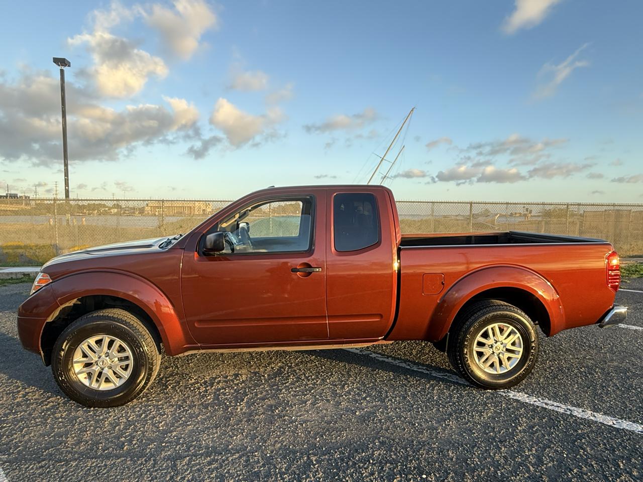 Nissan Frontier SV King Cab 2WD 2016