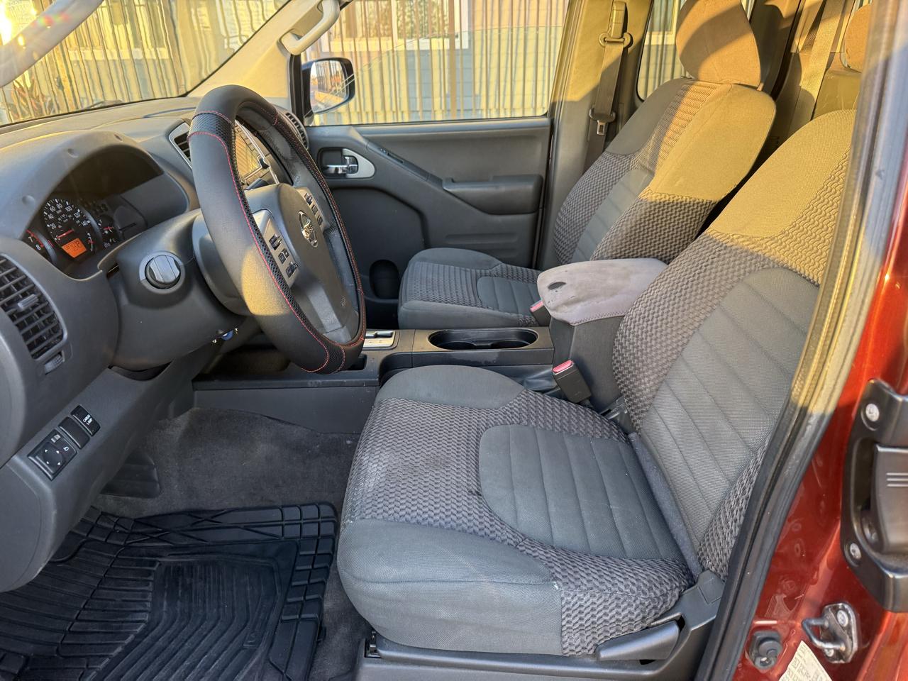 Nissan Frontier SV King Cab 2WD 2016