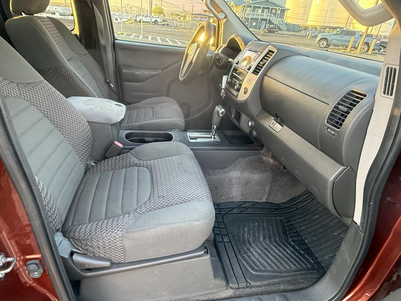 Nissan Frontier SV King Cab 2WD 2016