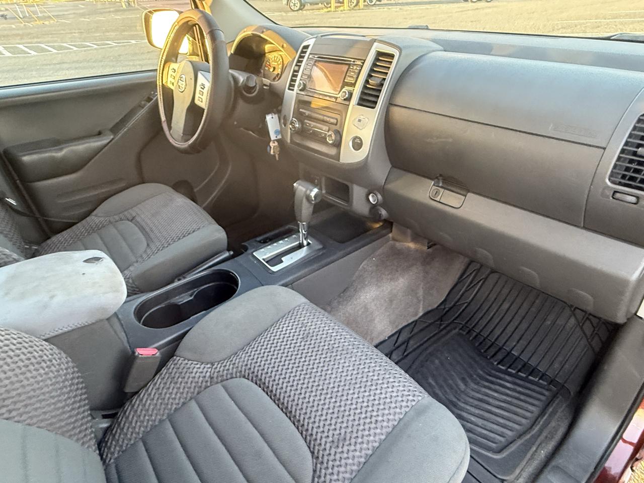 Nissan Frontier SV King Cab 2WD 2016