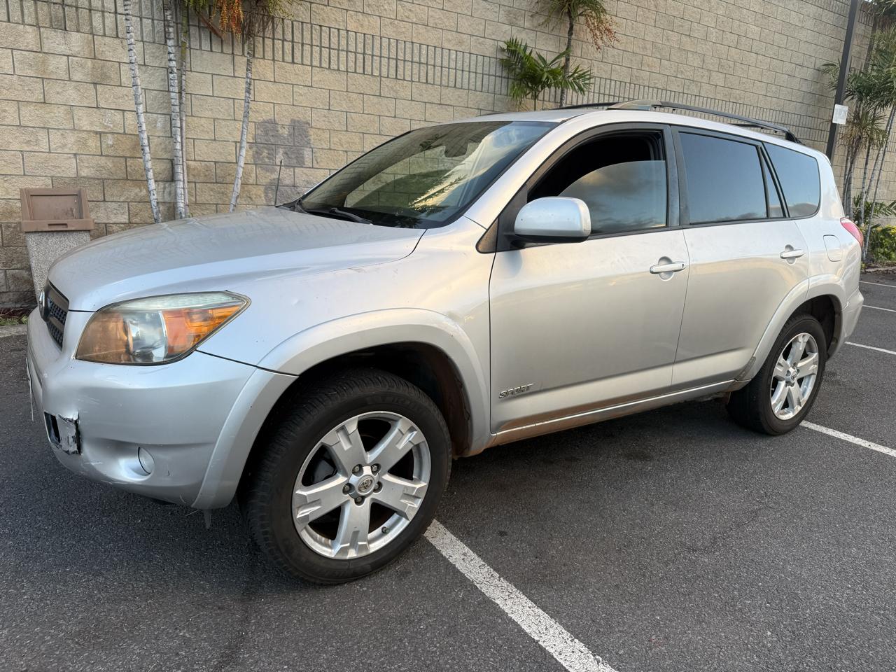 Toyota RAV4 Sport I4 2WD 2006