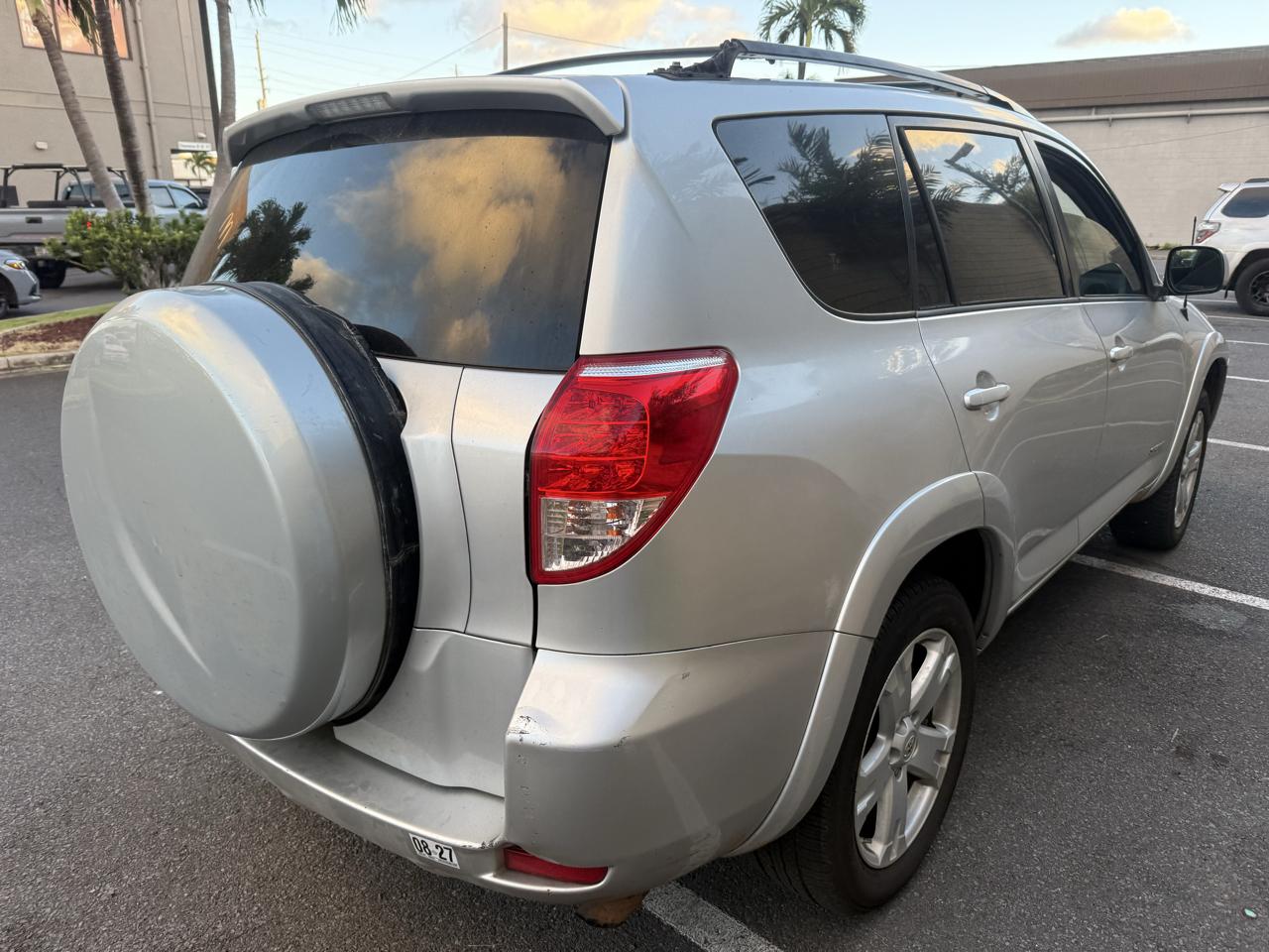 Toyota RAV4 Sport I4 2WD 2006