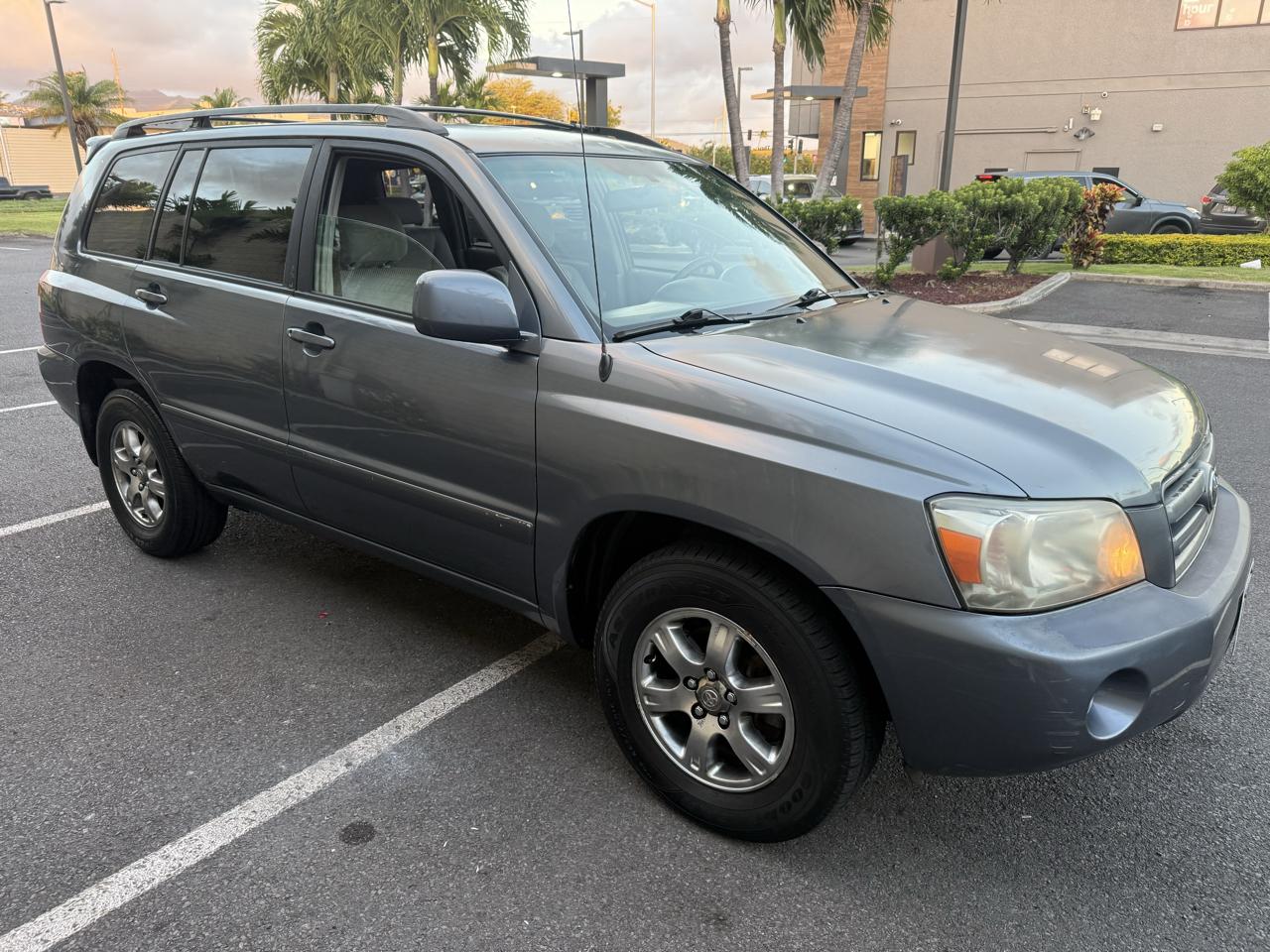 Toyota Highlander V6 2WD 2004