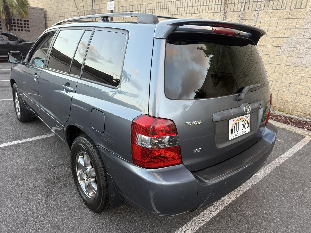 Toyota Highlander V6 2WD 2004