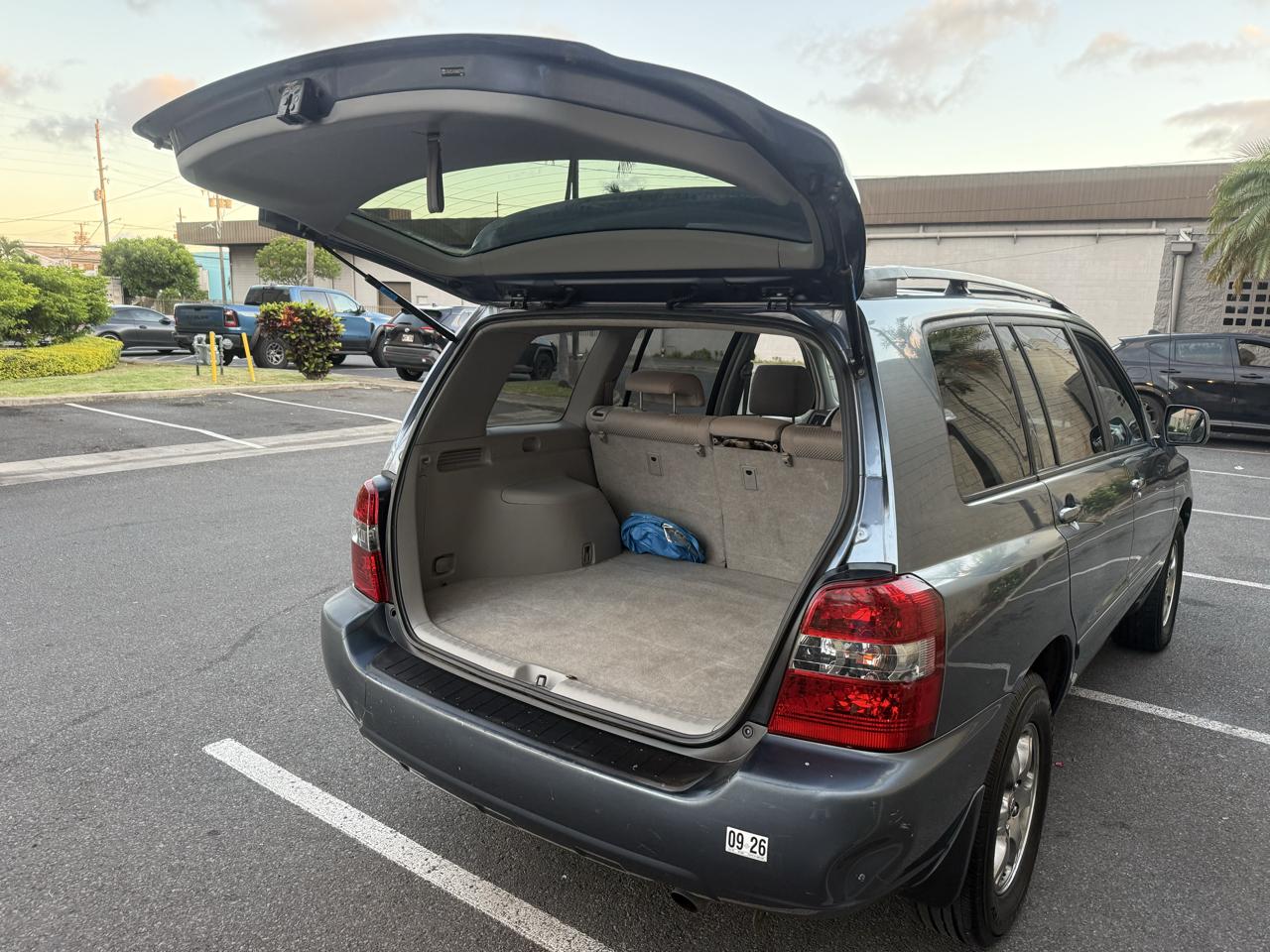 Toyota Highlander V6 2WD 2004