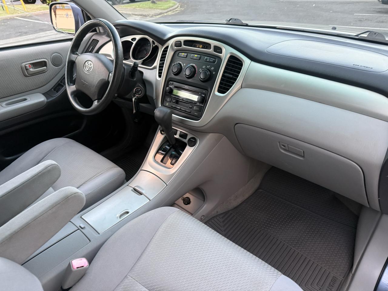 Toyota Highlander V6 2WD 2004
