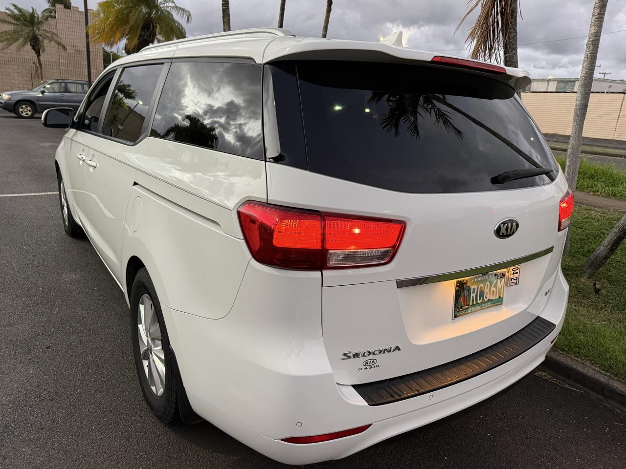 Kia Sedona LX 2016
