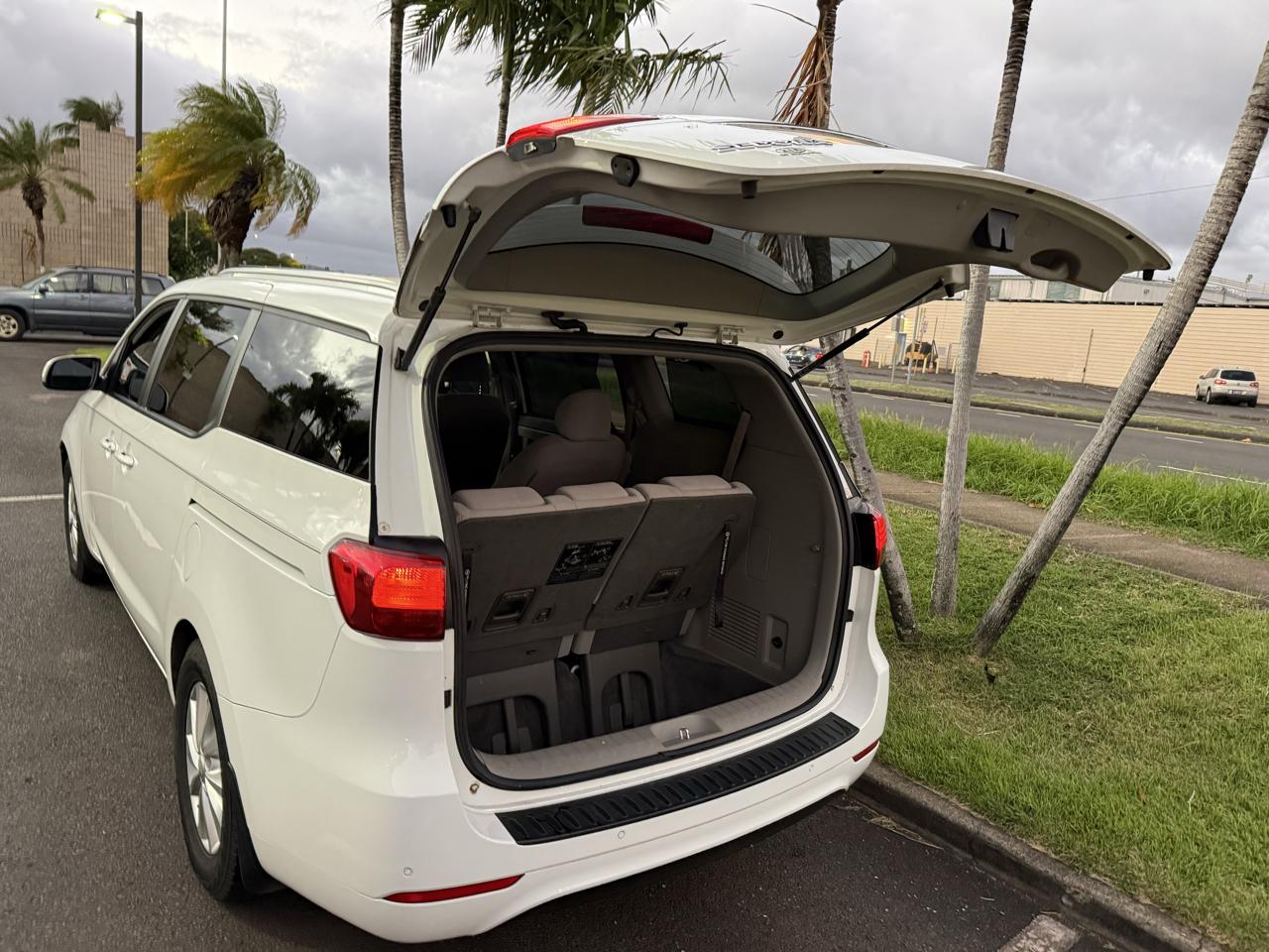Kia Sedona LX 2016