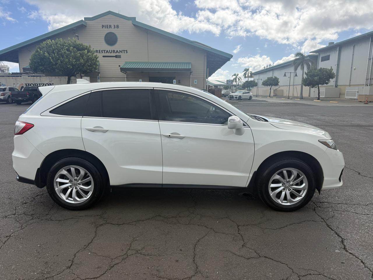 Acura RDX 6-Spd AT w/ Technology Package 2017