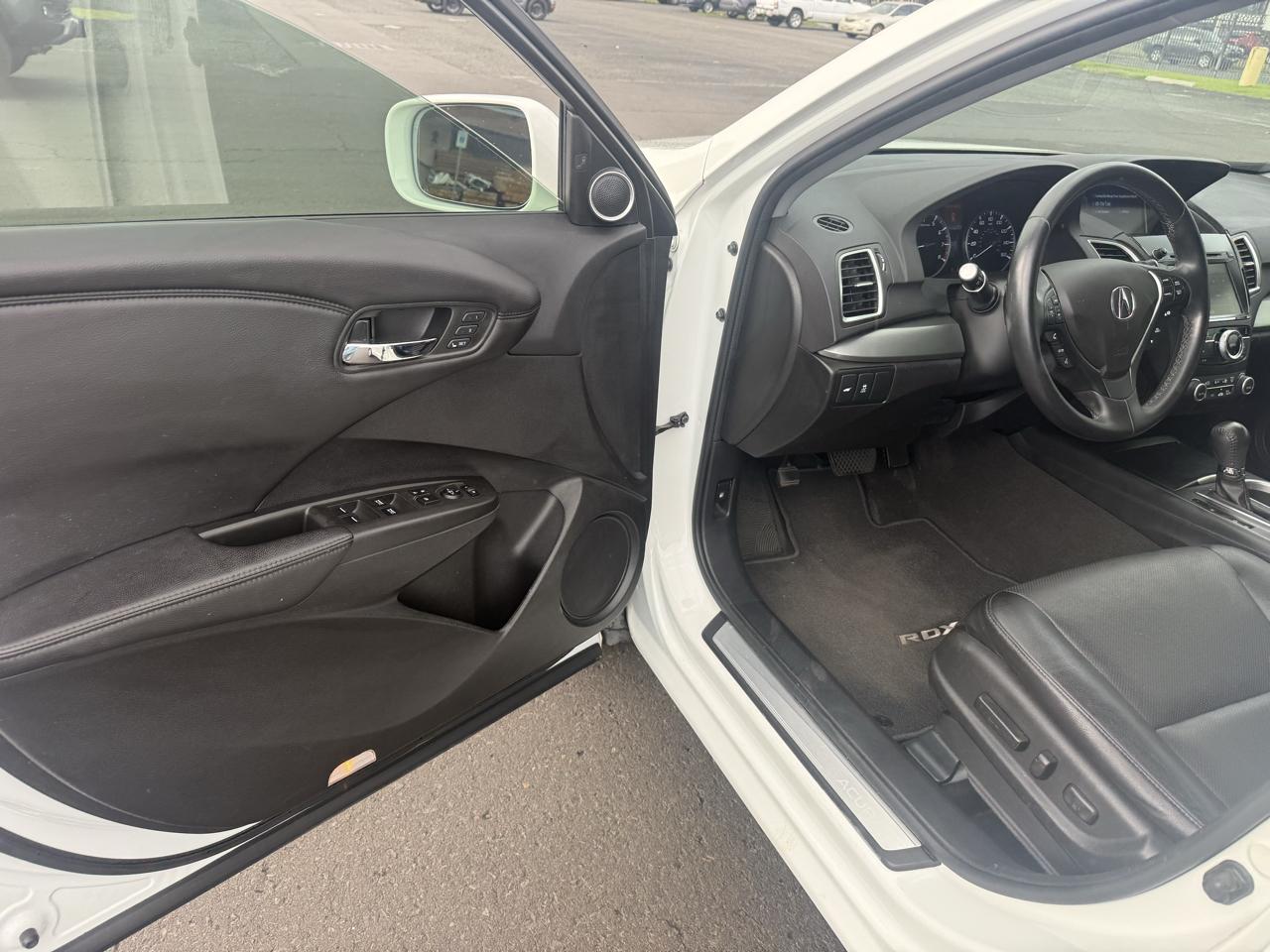 Acura RDX 6-Spd AT w/ Technology Package 2017