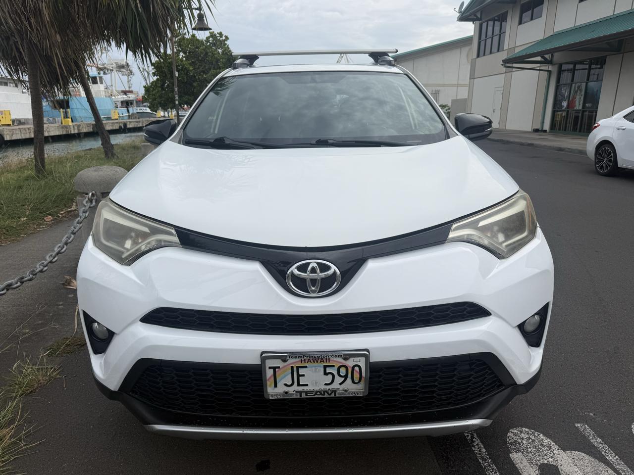 Toyota RAV4 SE 4WD 2016