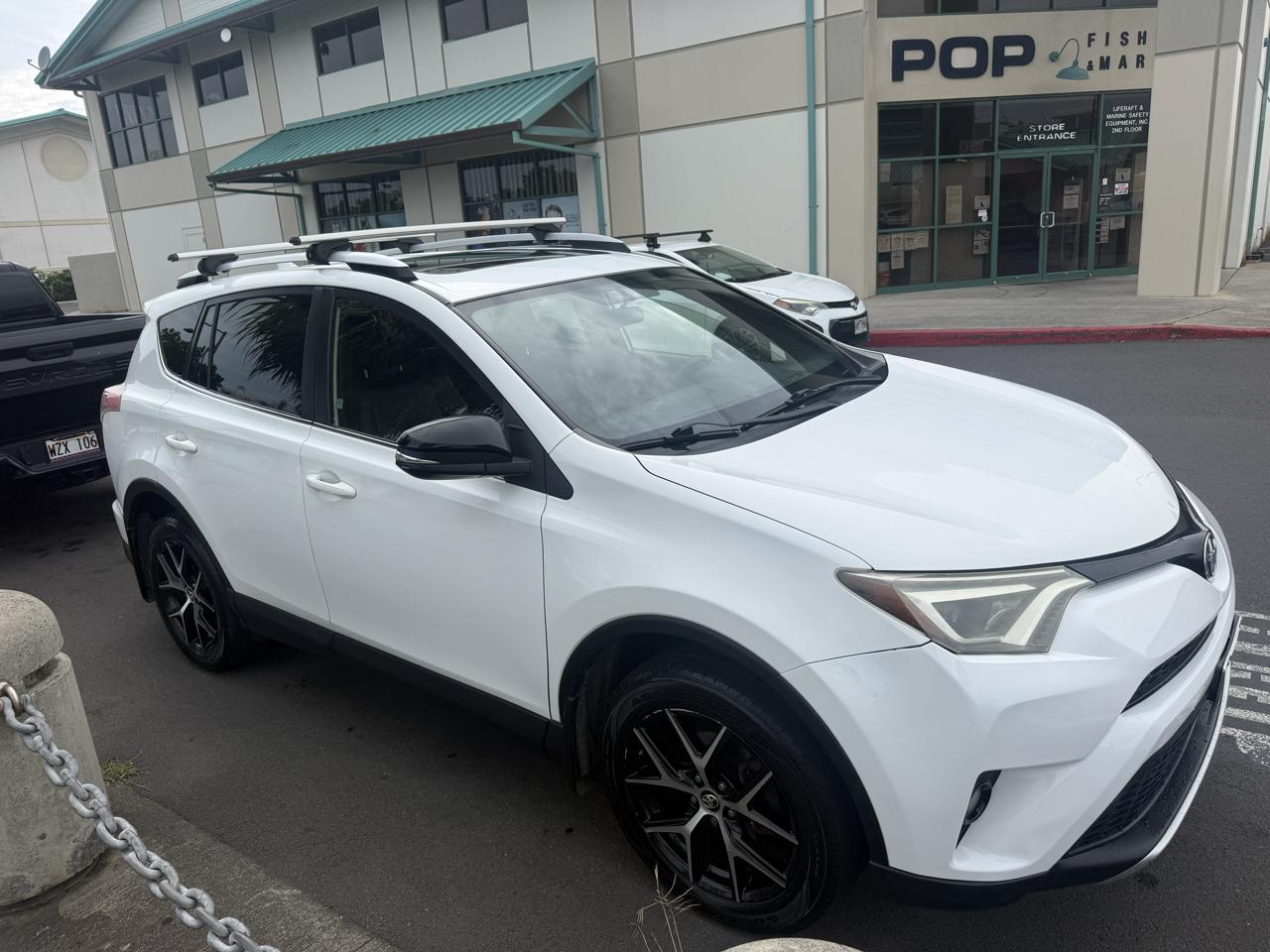 Toyota RAV4 SE 4WD 2016