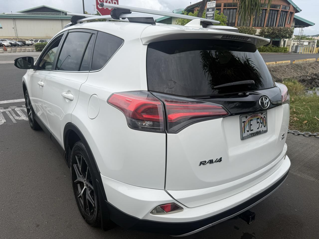 Toyota RAV4 SE 4WD 2016
