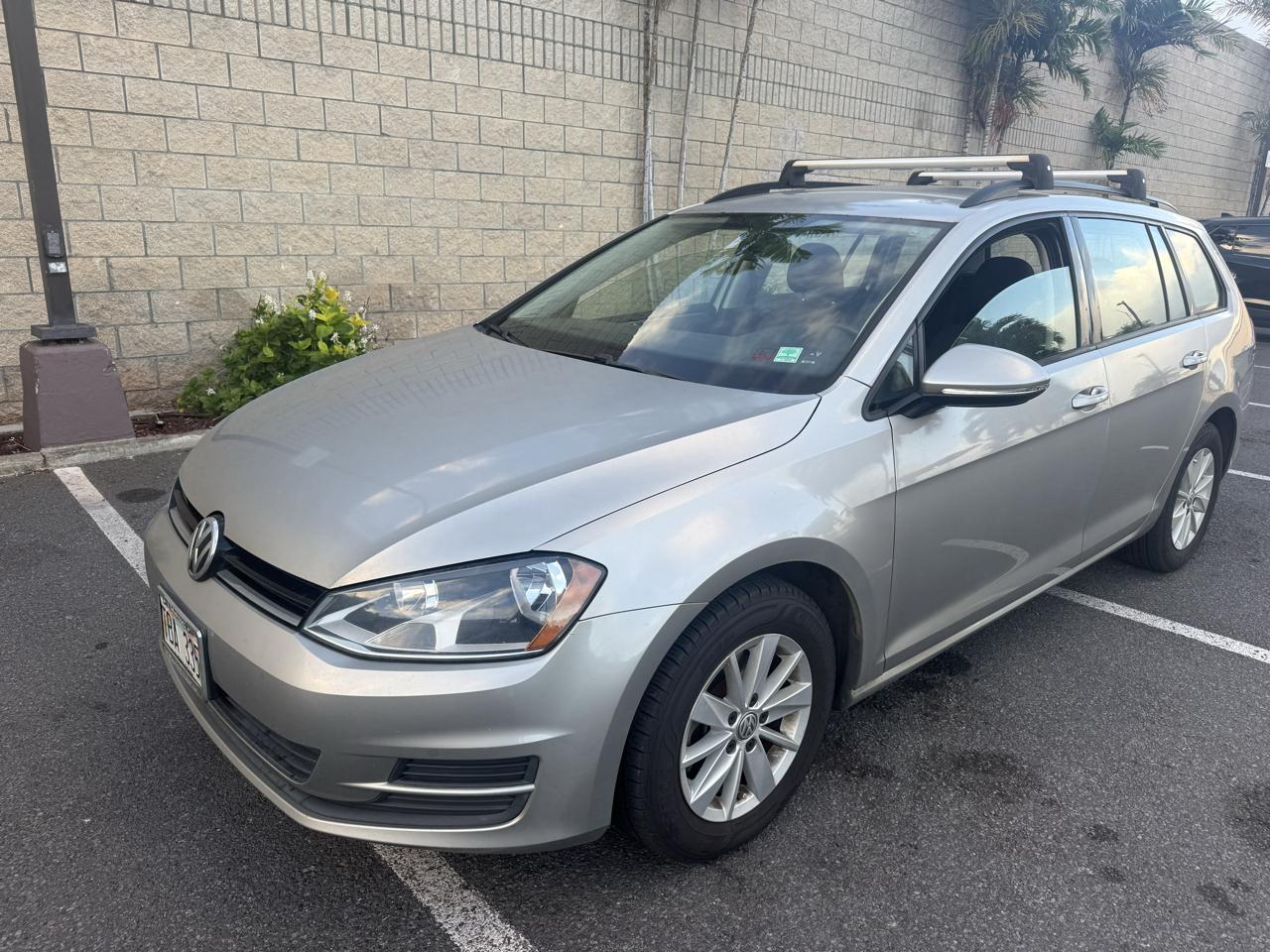 2017 Volkswagen Golf SportWagen at J & J Cars, photo 1