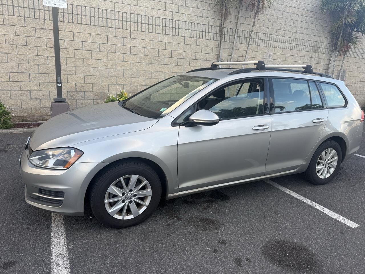 Volkswagen Golf SportWagen TSI SE 6A 2017
