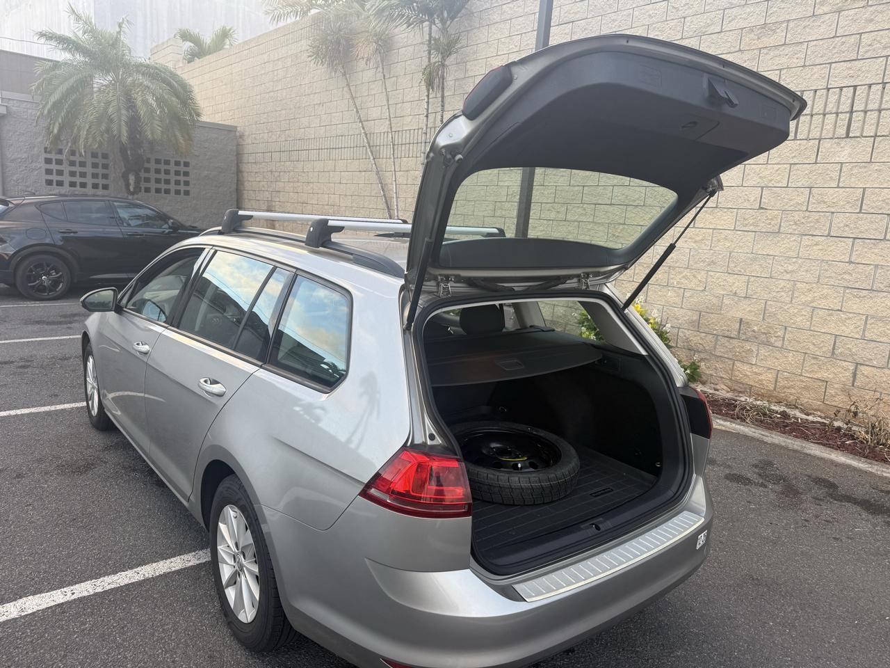 Volkswagen Golf SportWagen TSI SE 6A 2017