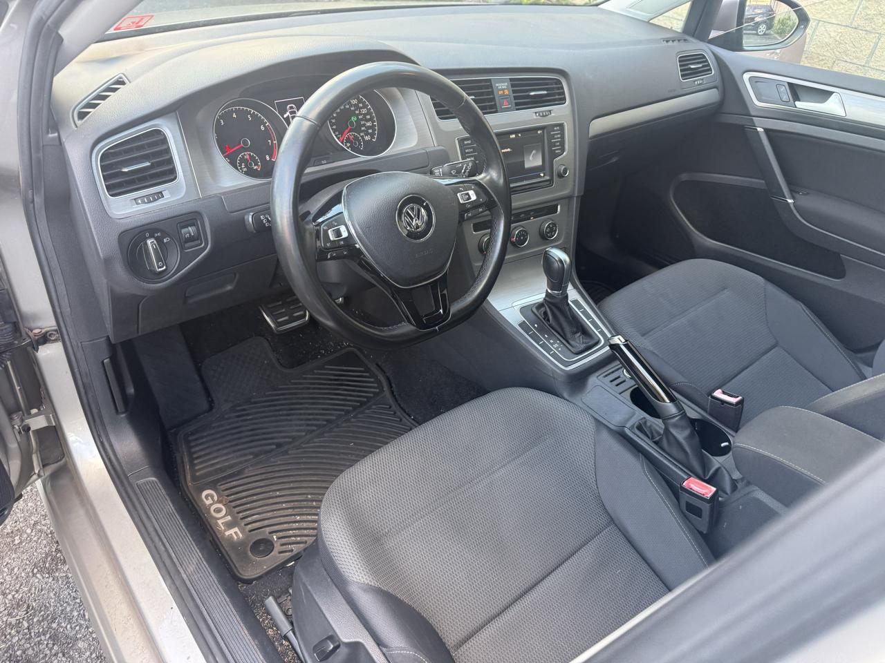 Volkswagen Golf SportWagen TSI SE 6A 2017